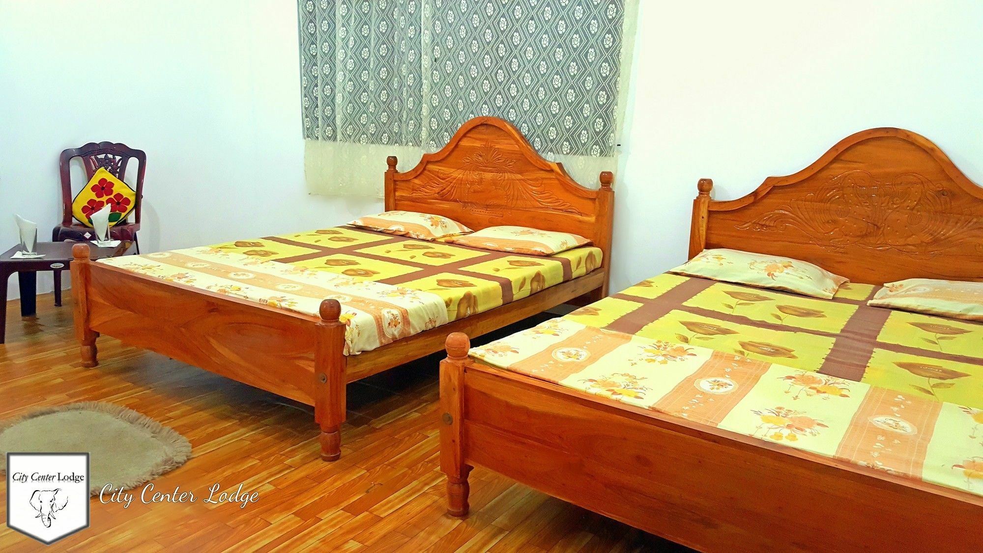 City Centre Lodge Ponnarankulama Extérieur photo